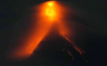 Most active Philippine volcano spews lava, locals ready to evacuate in event of explosion