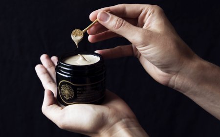 May Lindstrom Skin: A Small-Batch Skin-Care Brand That Relies on Natural Ingredients