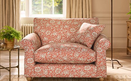 This is my top pick from the new Next x Morris & Co collaboration – it’s a dead ringer for the sell-out Habitat x Morris & Co armchair