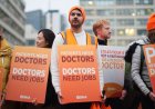 Strikes to end as resident doctors accept pay deal